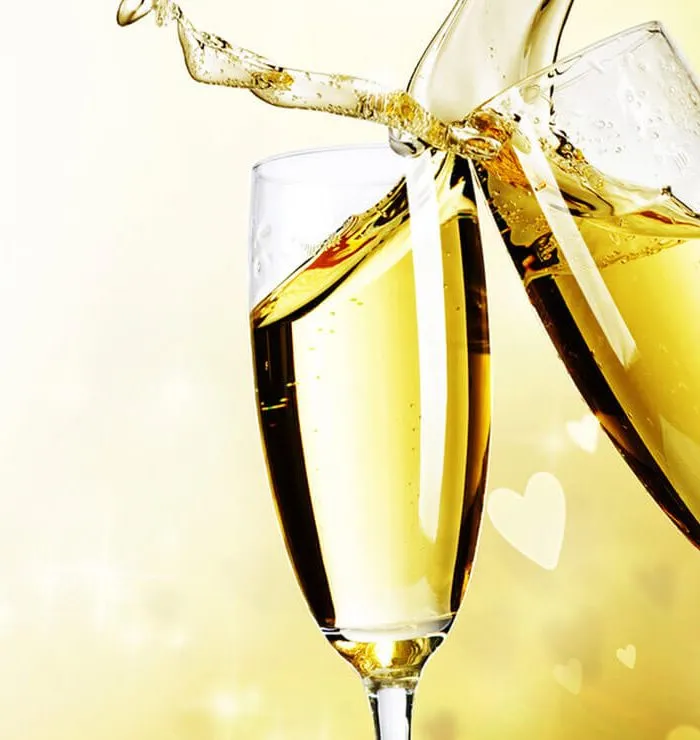 Glasses of champagne