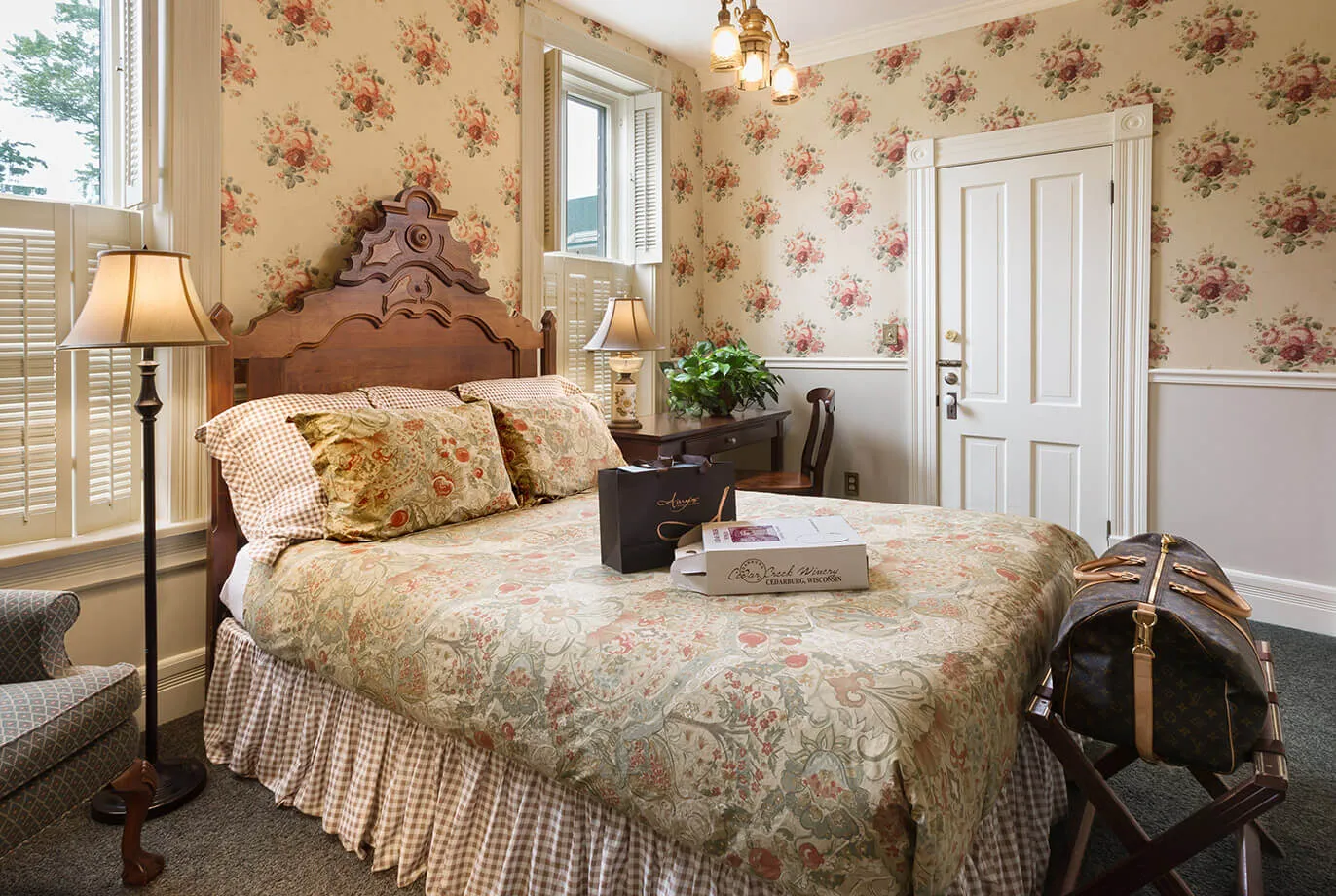Room 203 - Reuben Wells