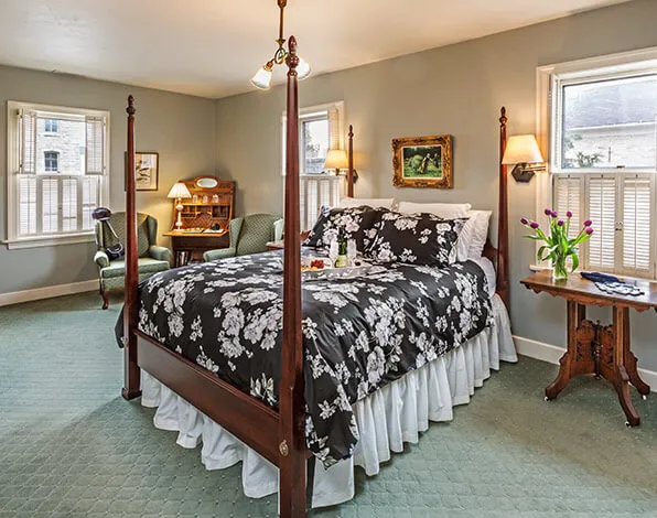 Schroeder Guest House Room 4 - Ida Kuether