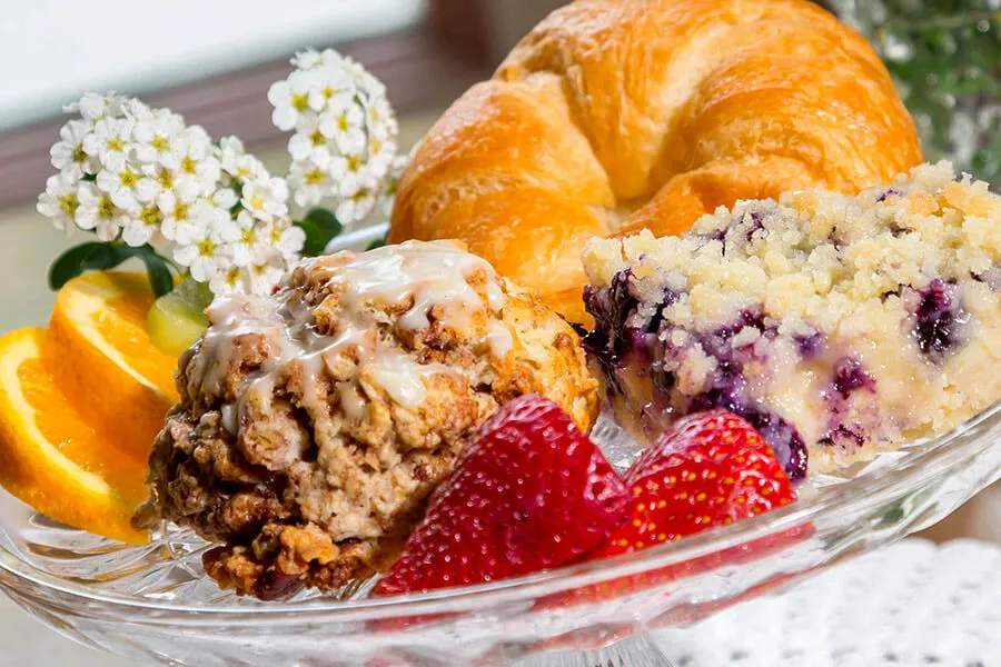 Breakfast at Washington House Inn