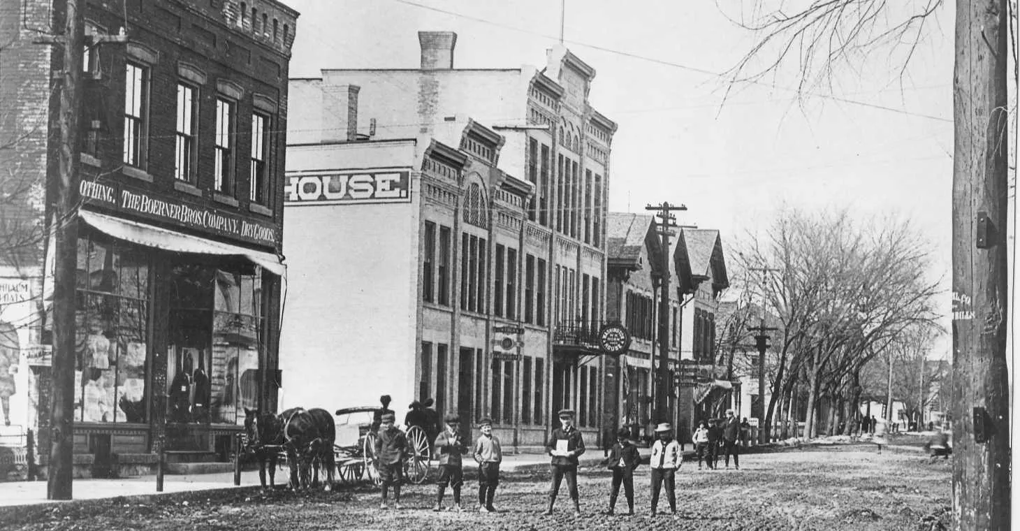 Old photo of Washington House Inn, a Cedarburg Inn