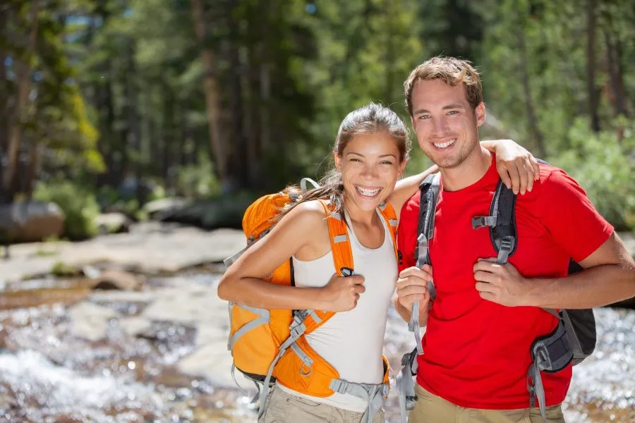 couple hiking on a Cedarburg getaway