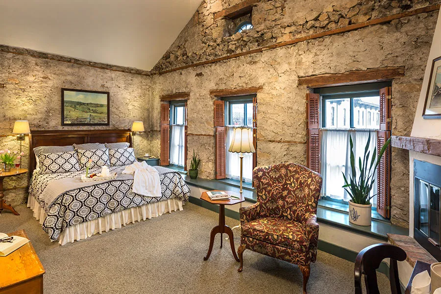 Cozy room with fireplace at Washington House Inn