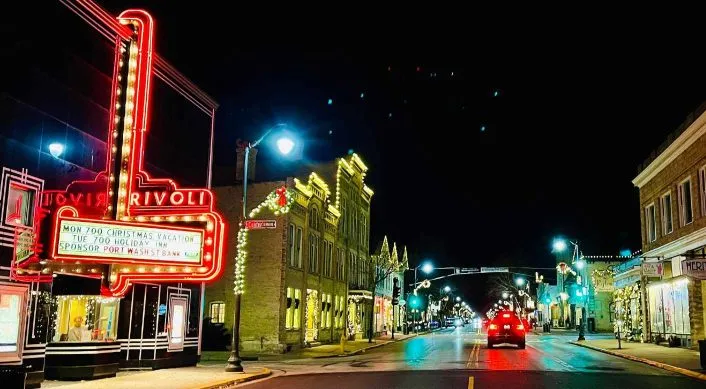 Rivoli Holiday Film Festival Photo Credit: Facebook/Cedarburg Christmas
