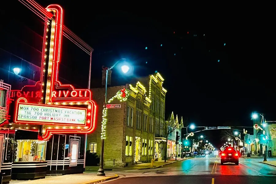 Rivoli Theatre during Christmas in Cedarburg, WI
