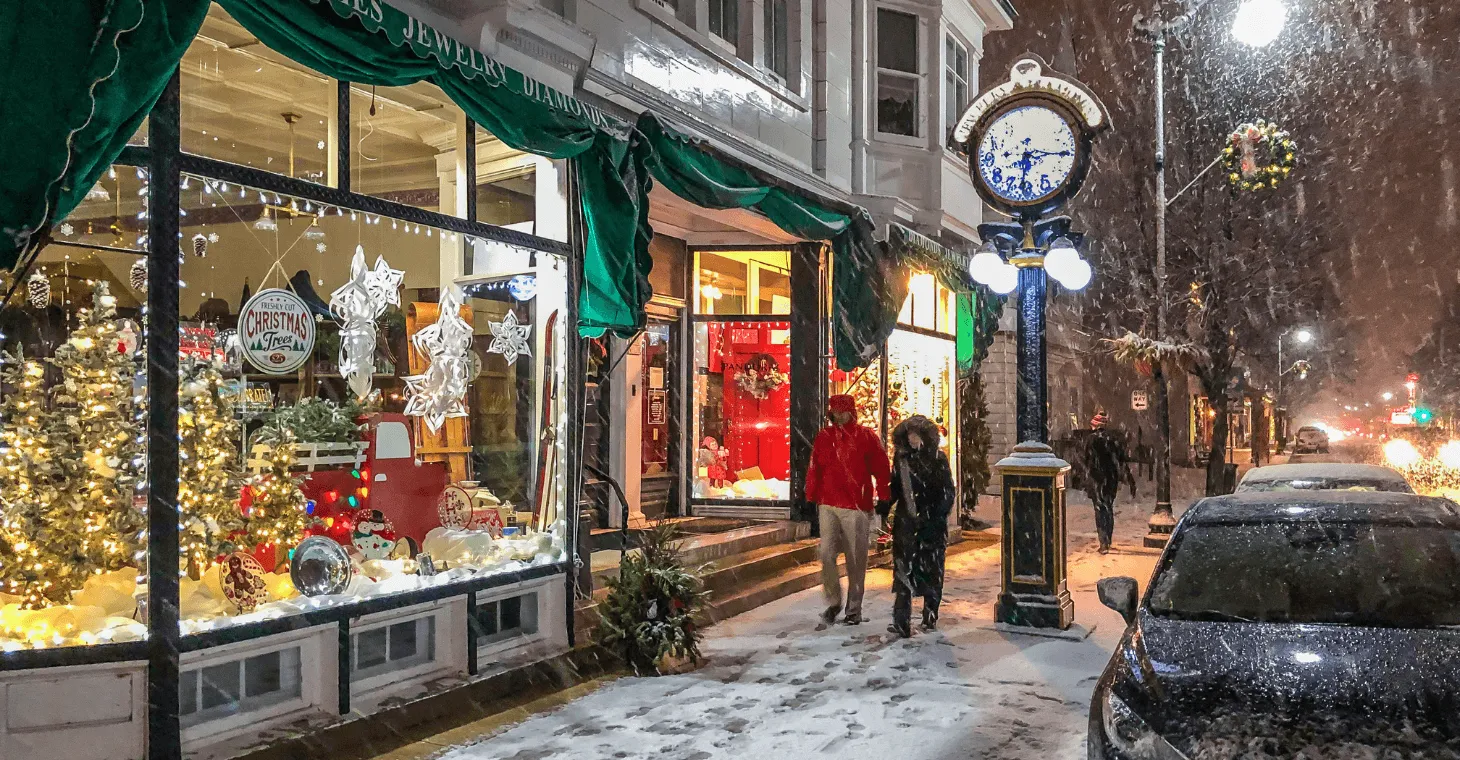charming cedarburg shopping downtown during Christmas