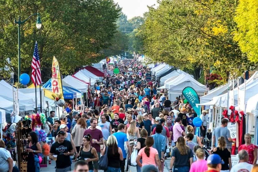 Exciting street festivals and activities for all ages near Milwaukee