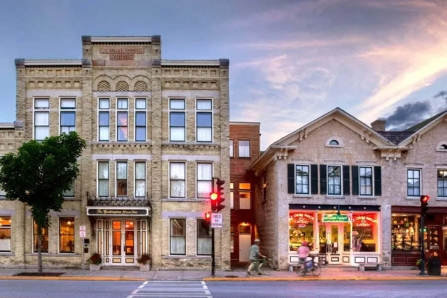 Exterior of Washington House Inn and neighboring stores